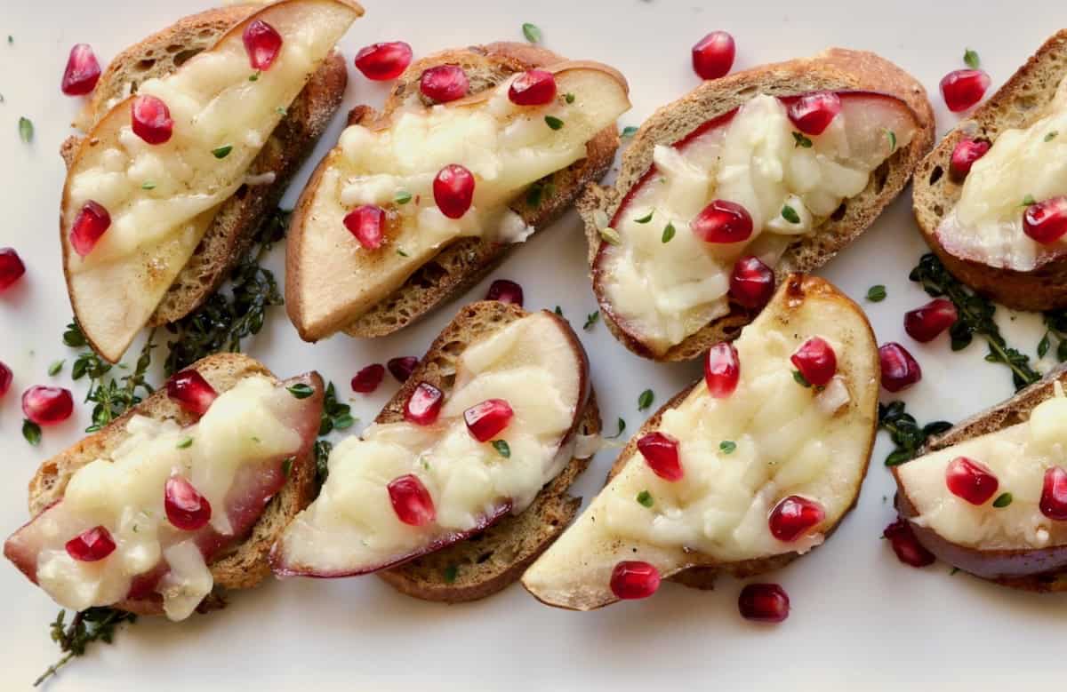 Pear crostini on serving platter.